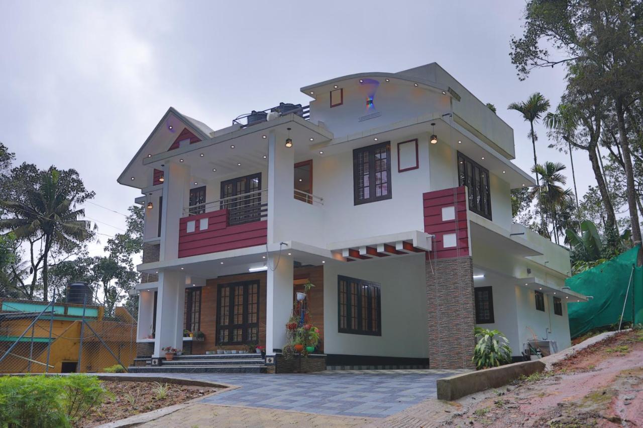 God'S Gift Villa Devikolam Bagian luar foto