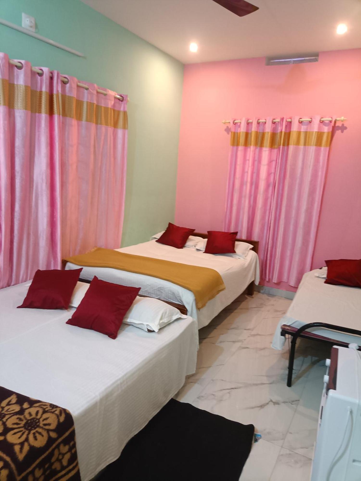 God'S Gift Villa Devikolam Bagian luar foto
